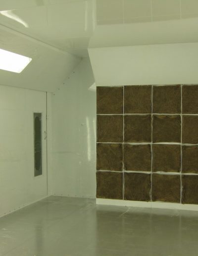 RTT Engineered Solutions EZ Classic Crossdraft Paint Booth
